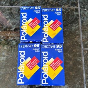 Polaroid captiva 95 insta film brand new in box